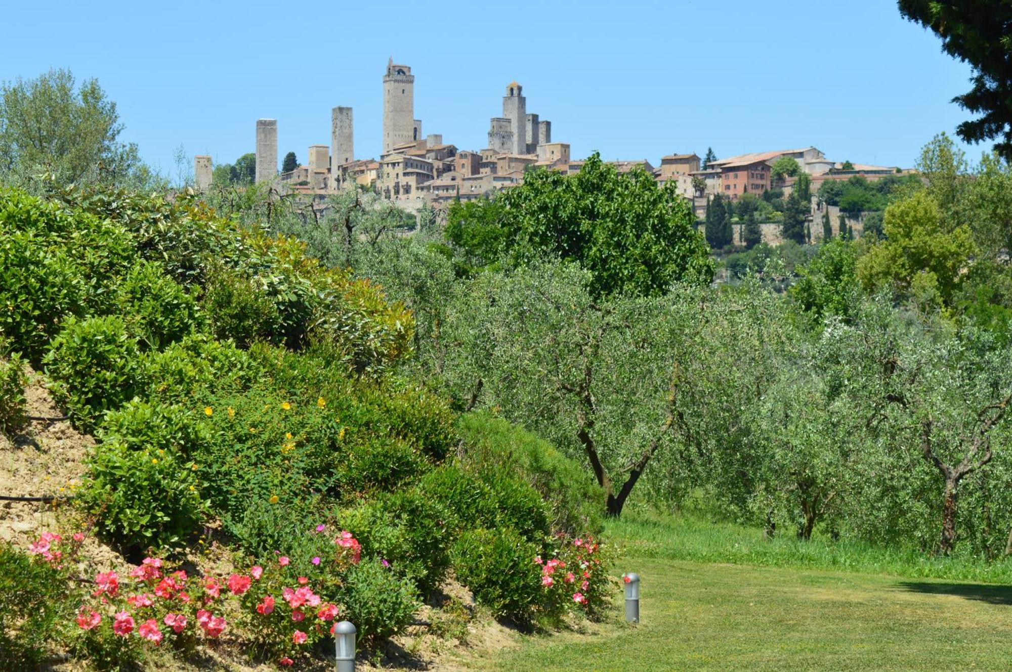 Tenuta Guardastelle - Agriturismo And Vineyard Σαν Τζιμινιάνο Εξωτερικό φωτογραφία