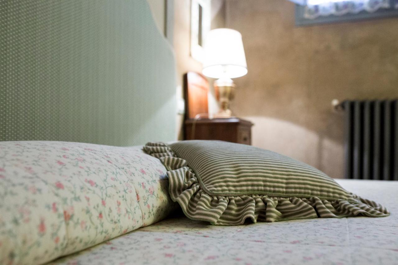 Tenuta Guardastelle - Agriturismo And Vineyard Σαν Τζιμινιάνο Εξωτερικό φωτογραφία